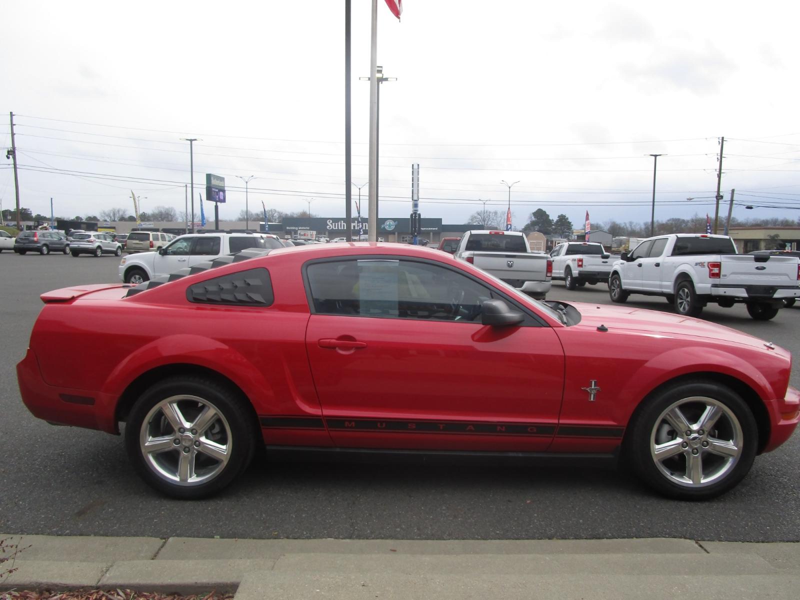 2008 RED Ford Mustang V6 Deluxe Coupe (1ZVHT80N085) with an 4.0L V6 SOHC 12V engine, located at 1814 Albert Pike Road, Hot Springs, AR, 71913, (501) 623-1717, 34.494228, -93.094070 - Photo #2